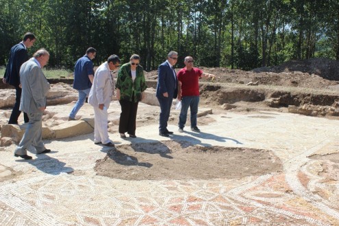 1700 YILLIK ROMA VİLLASI GÜN YÜZÜNE ÇIKIYOR