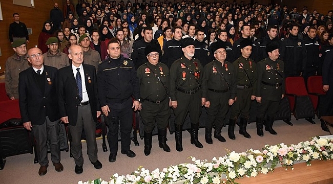 KÜLTÜR MERKEZİNDE ÇANAKKALE RÜZGARI