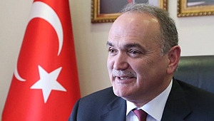 BAKAN ÖZLÜ'DEN TULUM ÇIKARAN KÖYE TEBRİK
