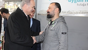 BAKAN ÖZLÜ ESNAFI ZİYARET EDİYOR