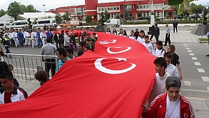 GENÇLİK YÜRÜYÜŞÜ