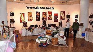 KEÇE VE NİKAH ŞEKERİ SERGİSİ AÇILDI