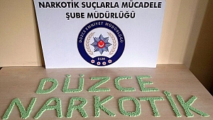 BİNLERCE UYUŞTURUCU HAP ELE GEÇİRİLDİ
