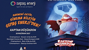 KARNESİNİ GÖSTERENE SİNEMA BİLETİ