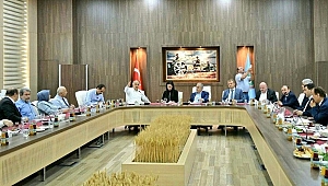FINDIK İÇİN TOPLANDILAR
