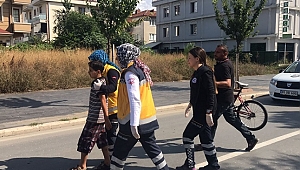 BİSİKLETİYLE YOLA FIRLADI, SOLUĞU HASTANEDE ALDI