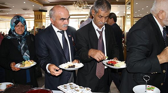 GAZİLERE İKİNCİ SINIF MUAMELE, PROTOKOLE ÖZEL HİZMET!