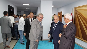 VALİ DAĞLI KAMU PERSONELİYLE BAYRAMLAŞTI