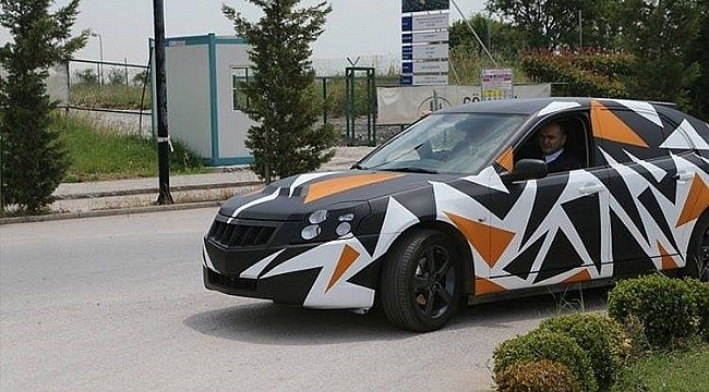 BAKANDAN YERLİ OTO İÇİN DÜZCE SİNYALİ