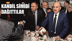 VALİ VE BAŞKAN CEMAATİN KANDİLLERİNİ KUTLADI