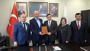 BOĞAZİÇİ'NDE SÖZLEŞME İMZALANDI