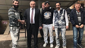 BAŞKAN SOKAKTA