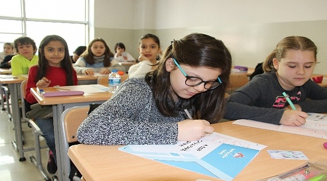 BAHÇEŞEHİR KOLEJİ SINAVINA BÜYÜK İLGİ