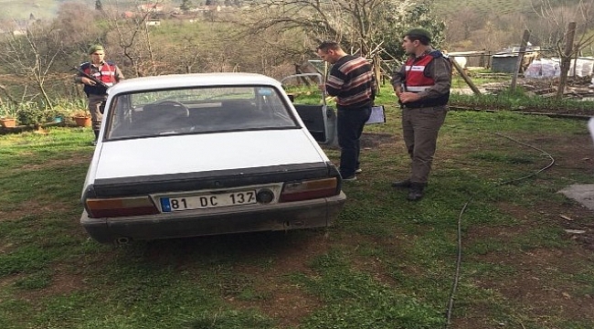 ÇALDIĞI ARACIN YAKITI BİTİNCE BAŞKA BİR ARAÇ ÇALDI