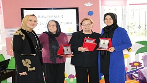 ŞÜKRAN ÖNEY'DE KADINLAR GÜNÜ KUTLAMASI