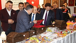 MAHKUMLARIN EL HÜNERLERİ SERGİLENİYOR