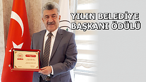 BAŞKAN YİĞİT'E ÖDÜL