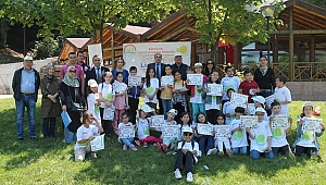 ÇOCUKLAR YENİLEBİLİR YABANİ BİTKİ TÜRLERİ İLE TANIŞTI