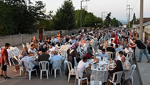 35 BİN İFTAR YEMEĞİ DAĞITILDI
