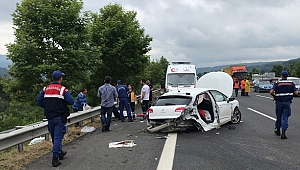 TEM'DE FECİ KAZA: 1 ÖLÜ, 6 YARALI
