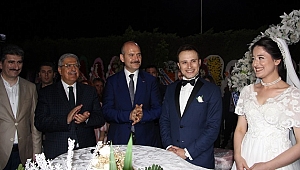 BAKAN SOYLU DÜZCE'DE NİKAH ŞAHİTLİĞİ YAPTI