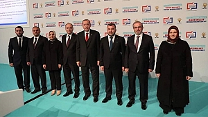FARUK ÖZLÜ SAHNEDE