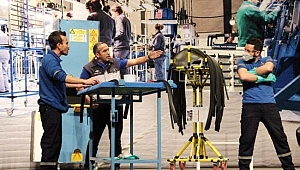 STANDARD PROFİL ÇALIŞANLARINDAN TİYATRO GÖSTERİSİ