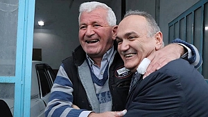ÖNCE GÖNÜLLERE GİRİYOR