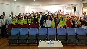 ÖĞRENCİLERE EMNİYET KEMERİNİN ÖNEMİ ANLATILDI