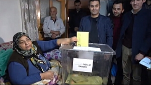 OYLARINI EVDE KULLANDILAR