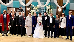 İŞ VE SİYASET DÜNYASI BU DÜĞÜNDE BULUŞTU