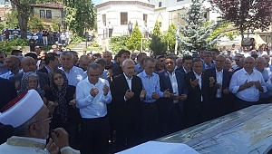 KILIÇDAROĞLU FUAT KONURALP'İN CENAZESİNE KATILDI