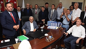 BİNALİ YILDIRIM AKÇAKOCA BELEDİYESİ'NDE