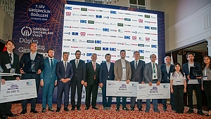 YILIN GİRİŞİMCİ KULÜBÜ ÖDÜLÜNÜ KAZANDILAR