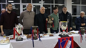 DÜZCESPOR YÖNETİMİNDEN ESKİ FUTBOLCULARA VEFA