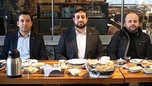MEMUR-SEN GAZETECİLERLE BULUŞTU