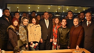 ÖĞRENCİLERLE KEYİFLİ MUHABBET
