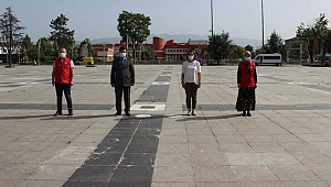 4 KİŞİLİK TÖREN