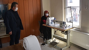 CUMAYERİ'NDE 28 BİN MASKE ÜRETİLDİ