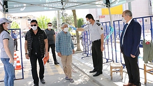 VALİ'DEN SOKAKTA MASKE DENETİMİ