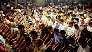 BAYRAM NAMAZI SAAT KAÇTA?