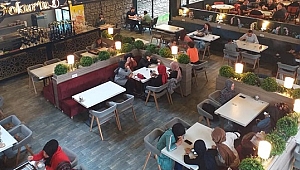 LOKANTA VE KAFELERDE SAAT KISITLAMASI KALDIRILDI