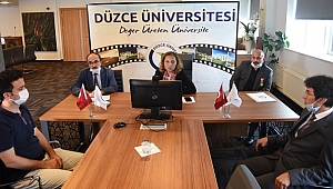 ÜNİVERSİTEDE 15 TEMMUZ PROGRAMI