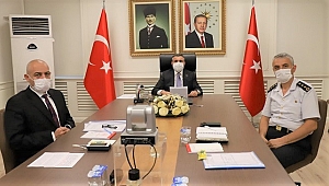 KORONAVİRÜS TOPLANTISINA KATILDILAR