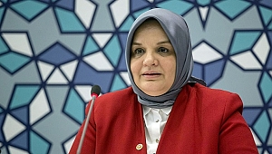 AYŞE KEŞİR'DEN PUSULA'YA KUTLAMA
