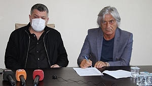 TEKNİK DİREKTÖR KEMAL KILIÇ İMZAYI ATTI