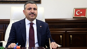 VALİ ATAY GAZETECİLER GÜNÜNÜ KUTLADI