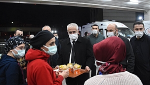 KESKİN'DEN SAĞLIK NÖBETÇİLERİNE ZİYARET