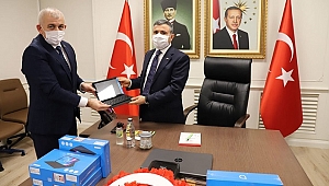 TSO'DAN MİLLİ EĞİTİM'E TABLET DESTEĞİ