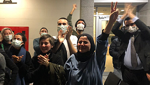 DÜZCELİ ŞEYMA, BOĞAZİÇİ PROTESTOLARININ SİMGESİ OLDU